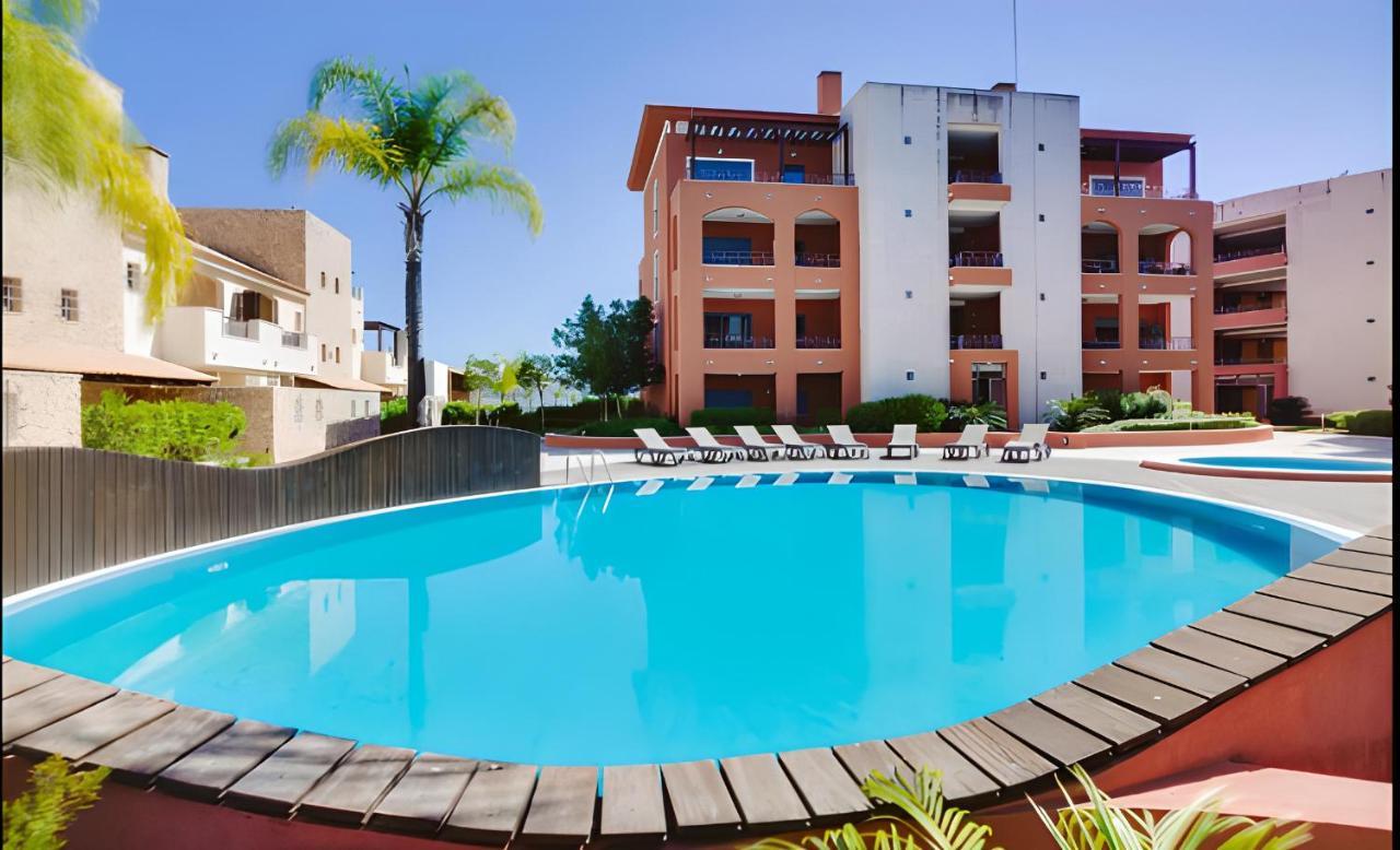 Vilamoura Victoria Gardens With Pool By Homing Exteriör bild